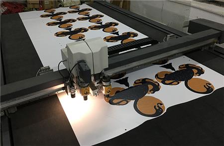 私家車身廣告噴繪制作 私家車身廣告噴繪制作