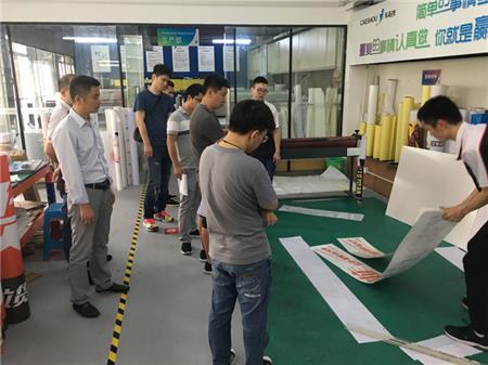 貨拉拉公司團隊蒞臨噴繪360公司參觀考察 貨拉拉公司團隊蒞臨噴繪360公司參觀考察