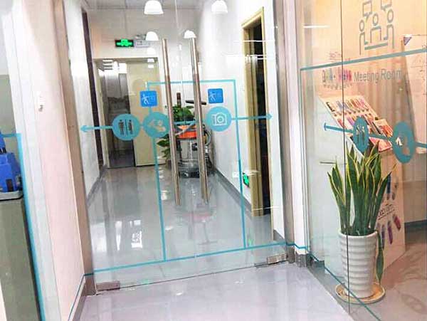 透明貼1.jpg 透明貼1.jpg