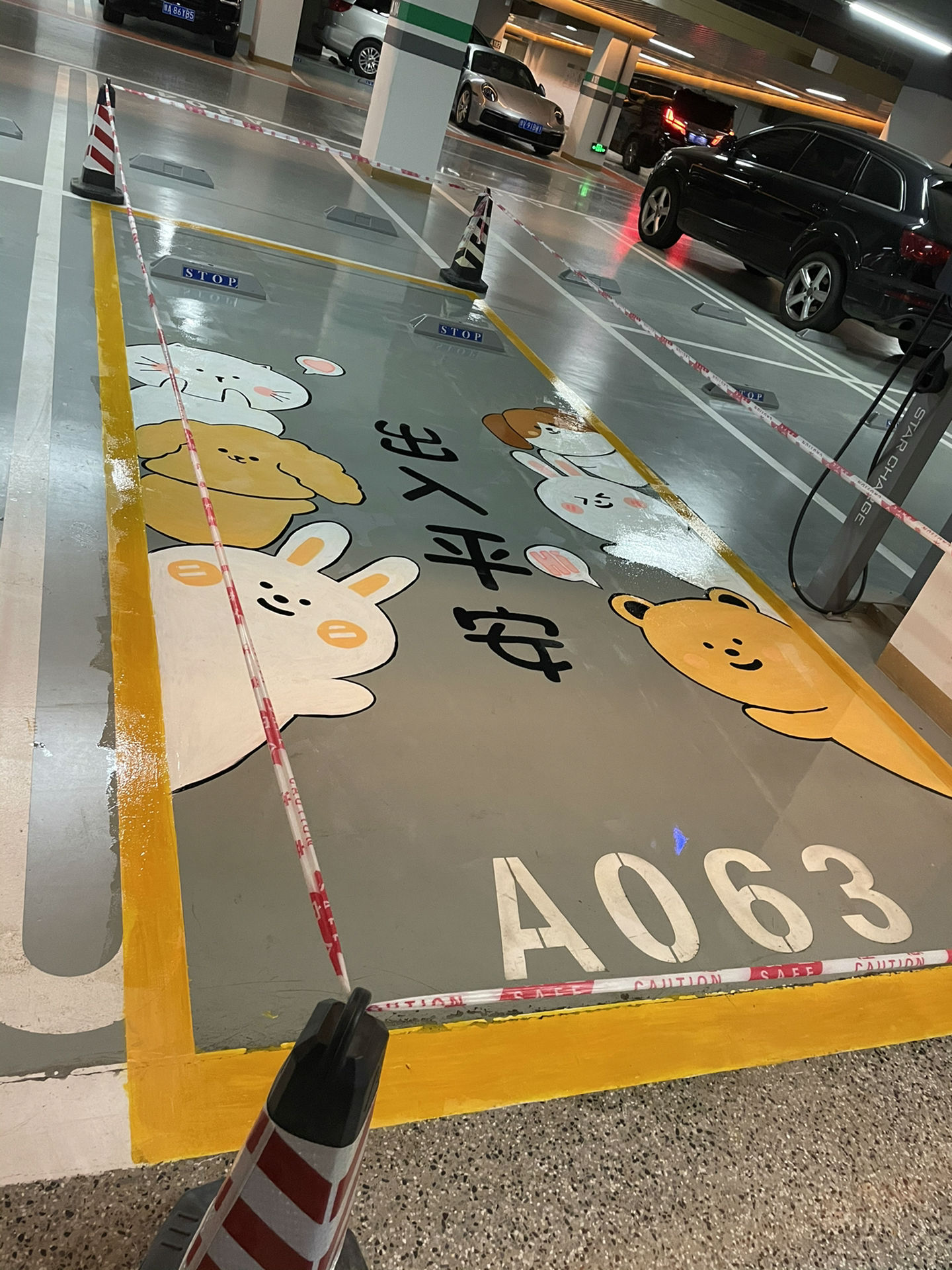 停車位噴繪地貼 停車位噴繪地貼
